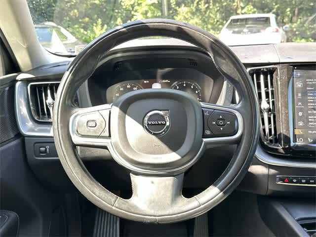 Thumbnail: 2019 Volvo XC60 - 8