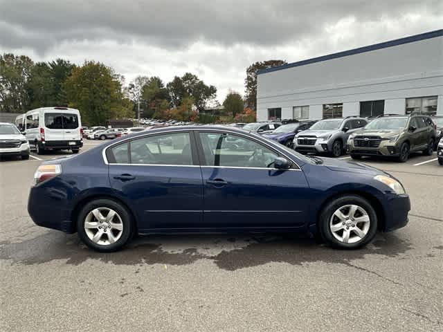 Thumbnail: 2009 Nissan Altima - 3