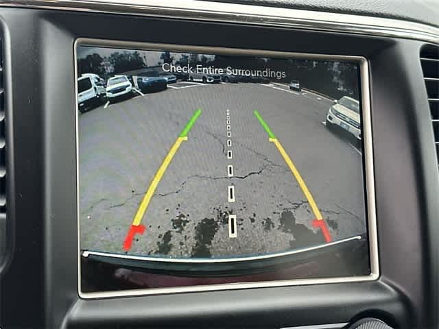 Thumbnail: 2017 Jeep Grand Cherokee - 15