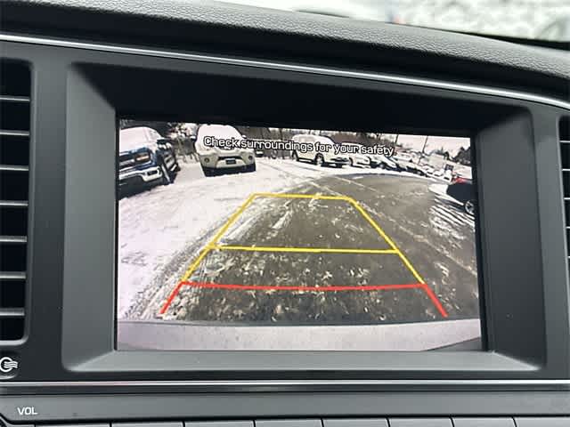 Thumbnail: 2018 Hyundai Elantra - 14