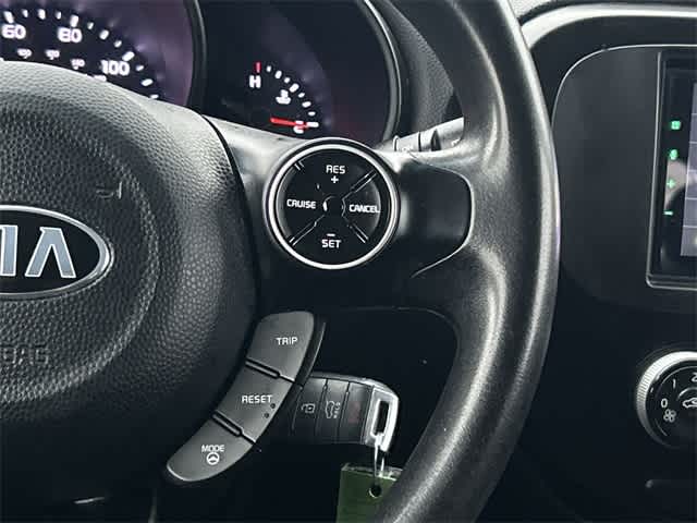 Thumbnail: 2016 Kia Soul - 9