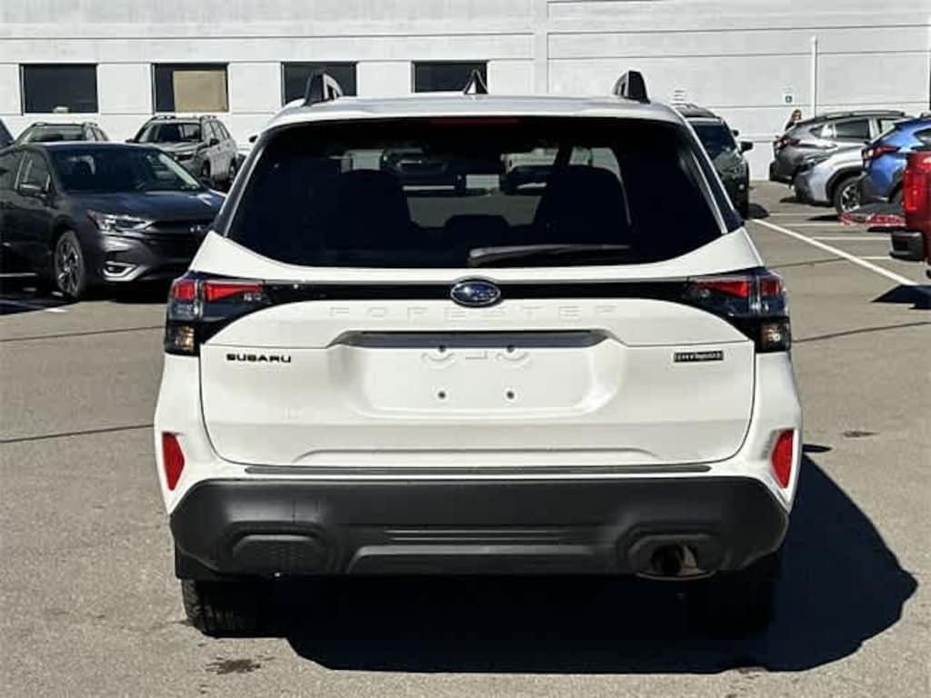 New 2025 Subaru Forester Hybrid Premium SUV