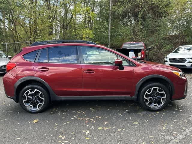 Thumbnail: 2016 Subaru Crosstrek - 3