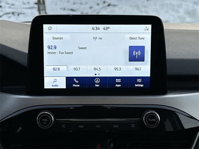 Thumbnail: 2021 Ford Escape - 11