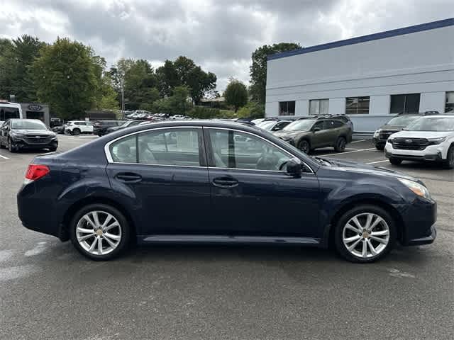 2013 Subaru Legacy 2.5i Premium photo 3