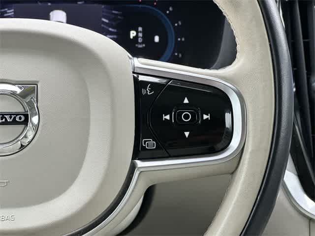 Thumbnail: 2024 Volvo S60 - 10