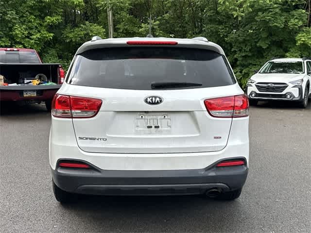2017 Kia Sorento LX 4