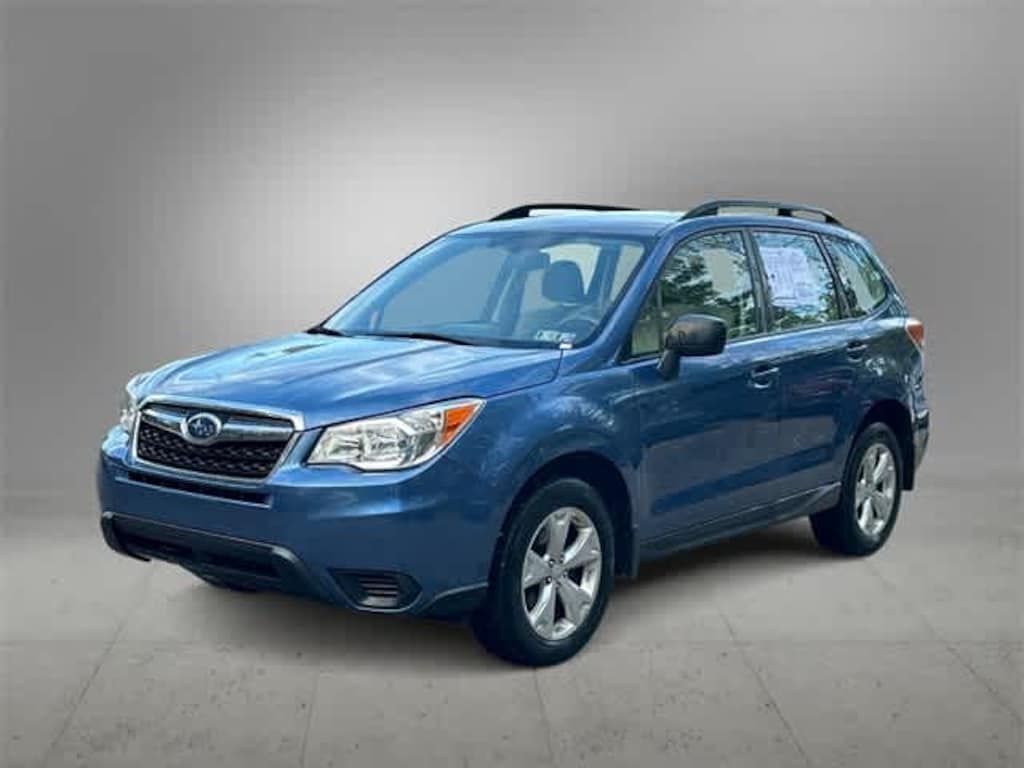 Used 2015 Subaru Forester 2.5i (CVT) SUV