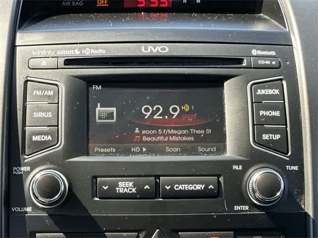 Thumbnail: 2012 Kia Sorento - 11