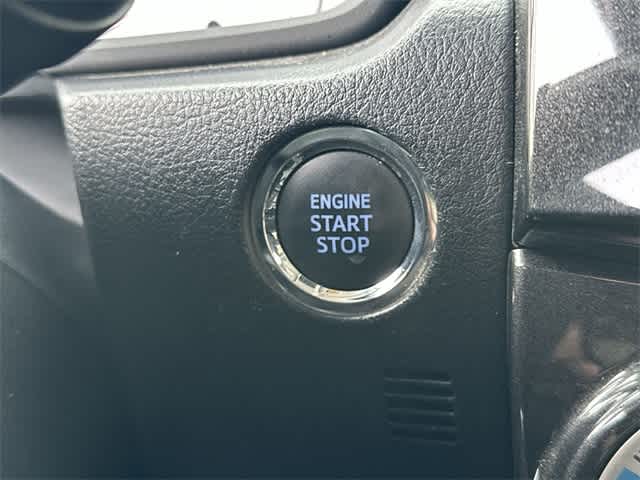 Thumbnail: 2021 Toyota 4Runner - 11
