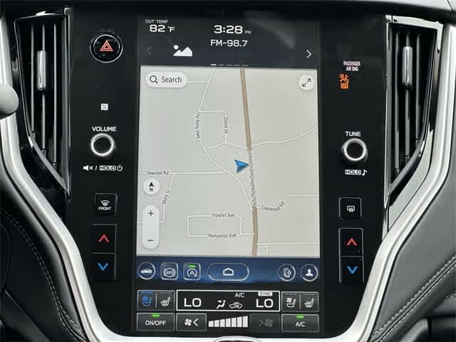 2025 Subaru Outback Touring 13
