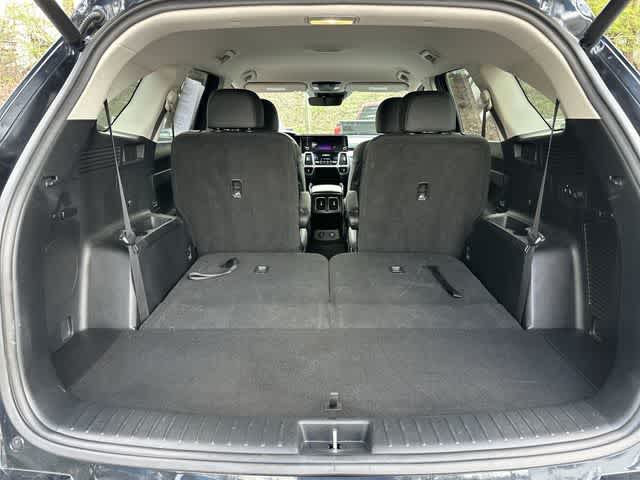 Thumbnail: 2023 Kia Sorento - 27