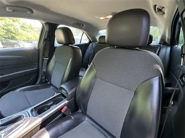 Thumbnail: 2013 Chevrolet Malibu - 13