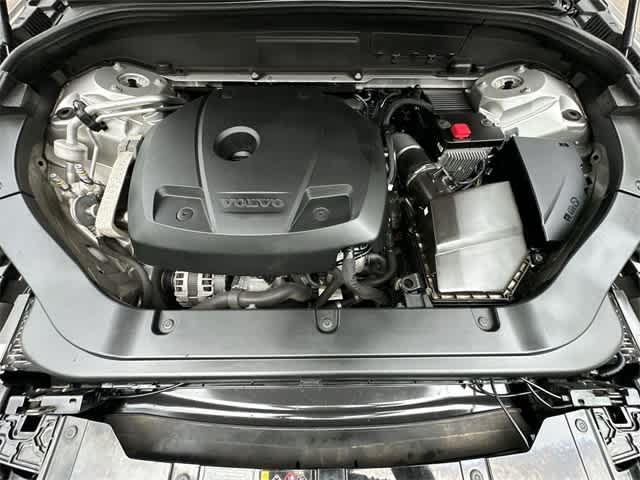 Thumbnail: 2019 Volvo XC60 - 28