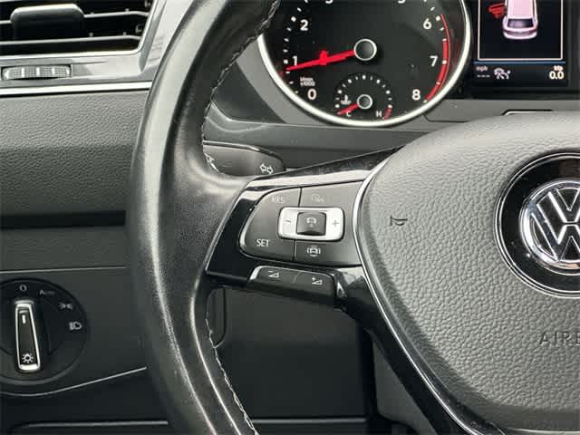 Thumbnail: 2021 Volkswagen Tiguan - 9