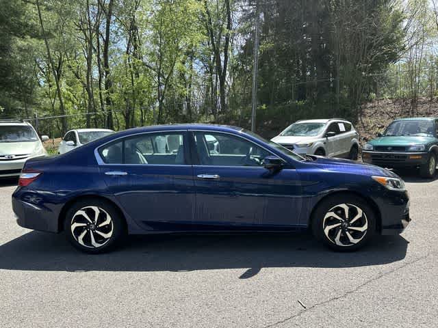 Thumbnail: 2017 Honda Accord - 3