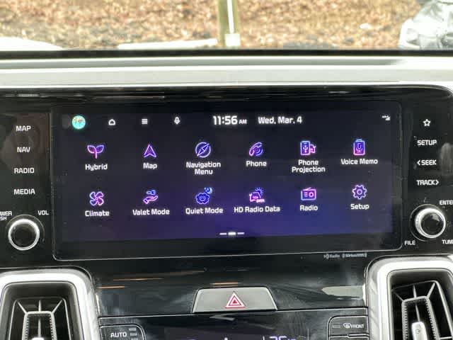 Thumbnail: 2023 Kia Sorento - 12