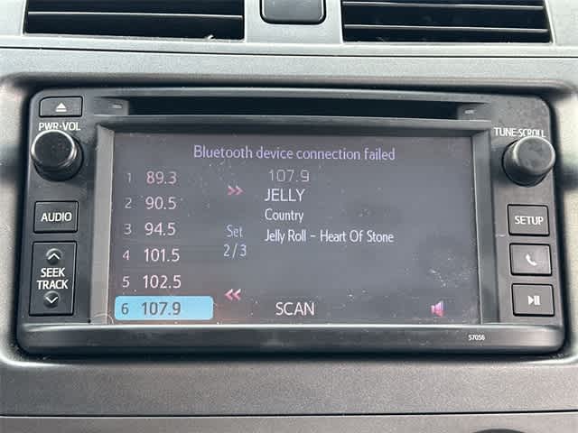 Thumbnail: 2013 Toyota Corolla - 9