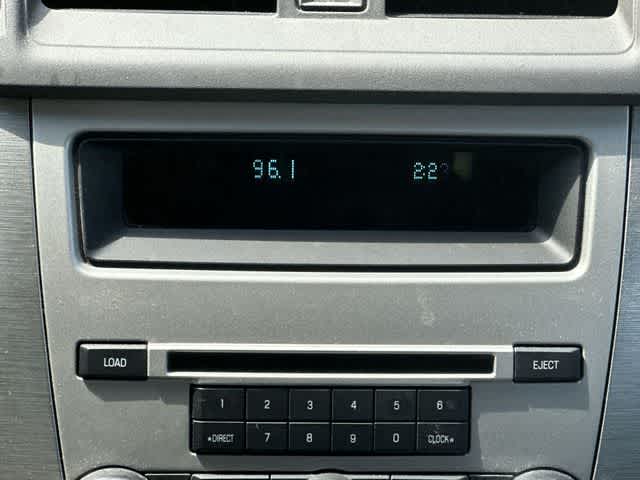 Thumbnail: 2011 Ford Fusion - 10