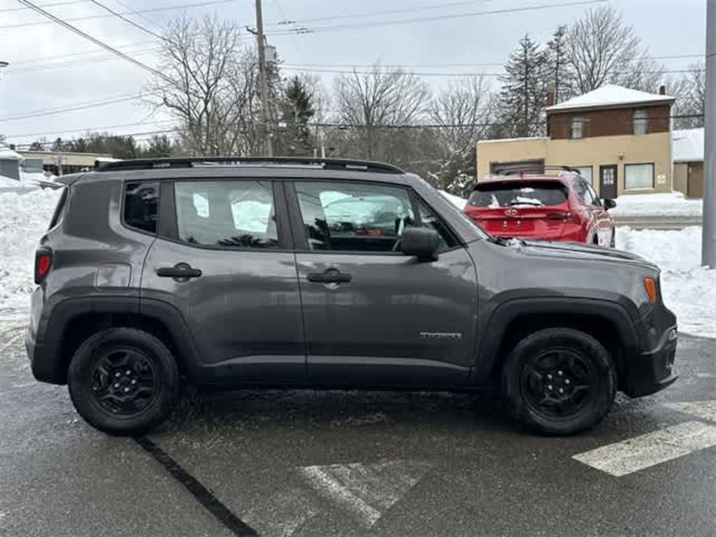 Used 2017 Jeep Renegade Sport SUV
