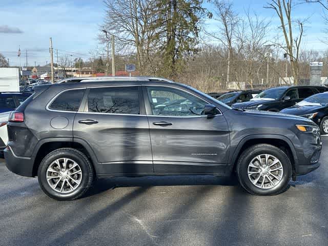 Thumbnail: 2019 Jeep Cherokee - 3