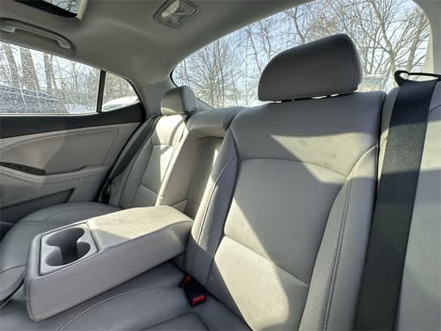 Thumbnail: 2015 Kia Optima - 13