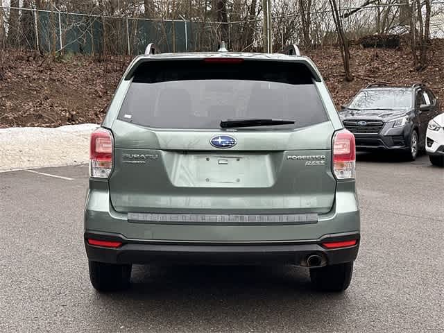 Thumbnail: 2017 Subaru Forester - 4