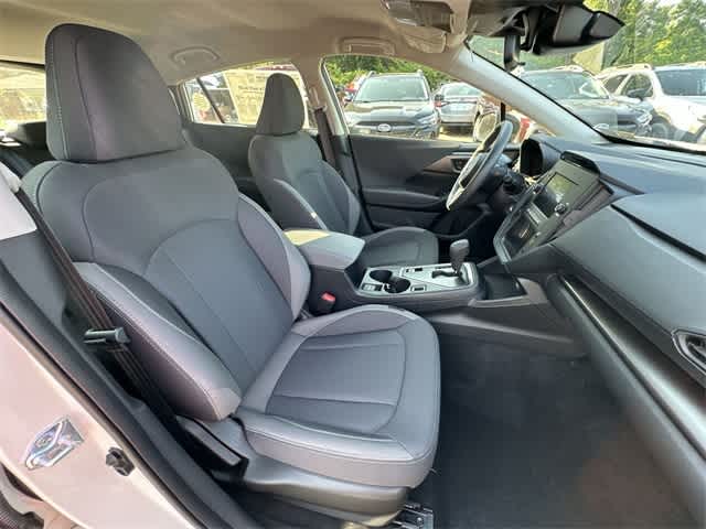 2025 Subaru Impreza Base 18