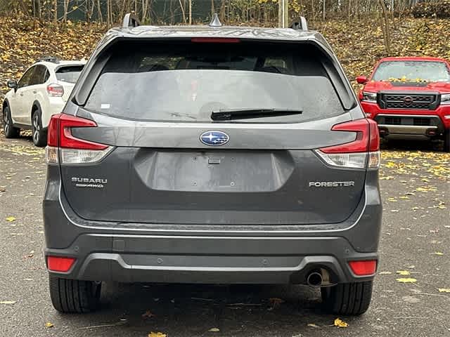 2023 Subaru Forester Limited photo 4