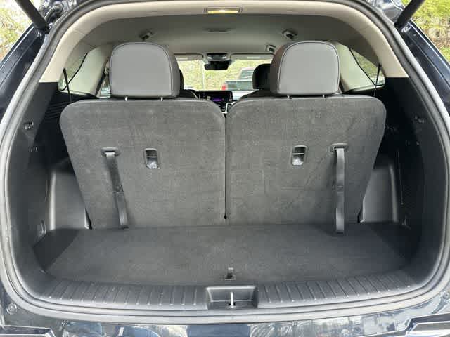 Thumbnail: 2023 Kia Sorento - 25