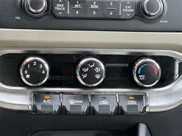 2013 Kia Rio LX 11