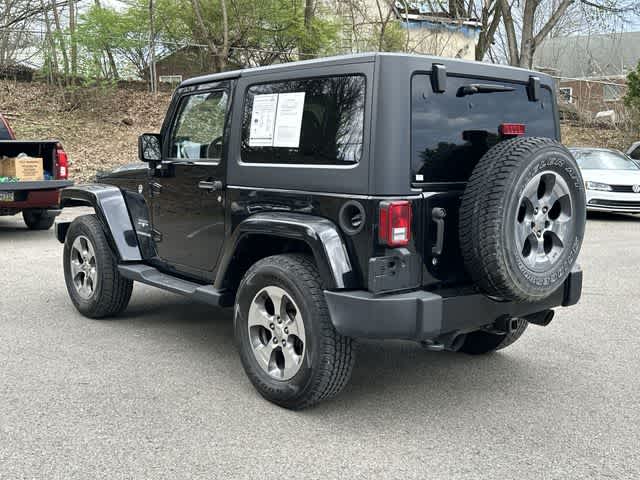 Thumbnail: 2016 Jeep Wrangler - 24