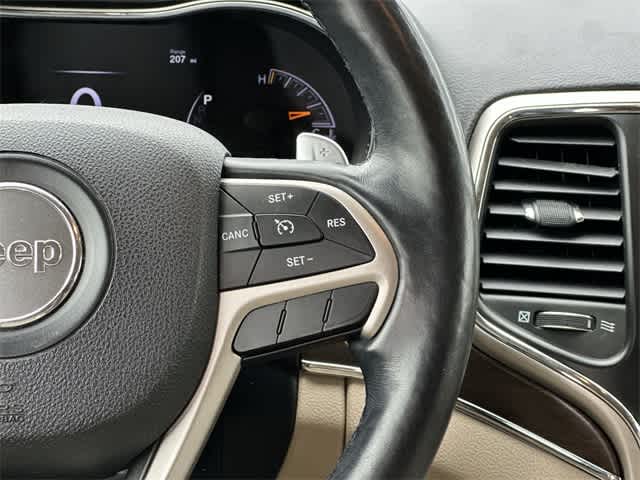 Thumbnail: 2017 Jeep Grand Cherokee - 10