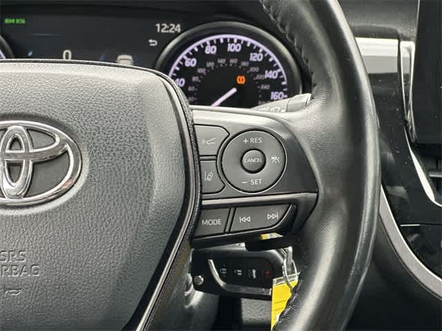 Thumbnail: 2023 Toyota Camry - 9