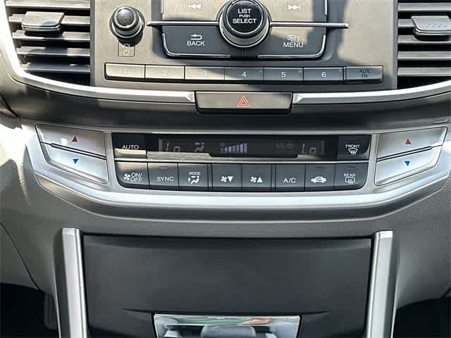 2013 Honda Accord LX 12
