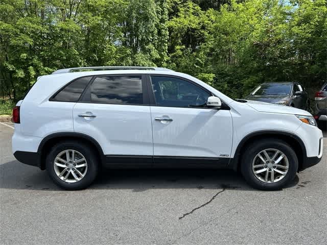 2015 Kia Sorento LX 3