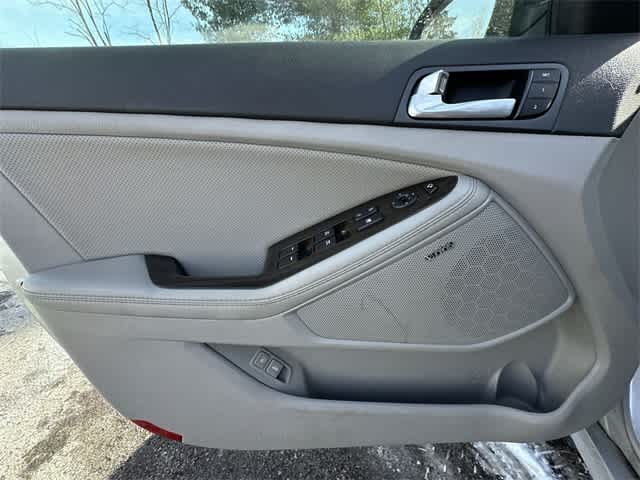 Thumbnail: 2015 Kia Optima - 12