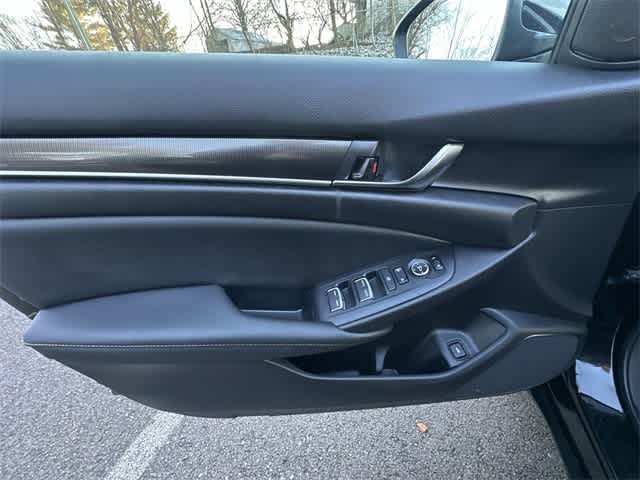 Thumbnail: 2022 Honda Accord - 16