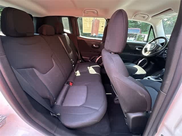 Thumbnail: 2015 Jeep Renegade - 22