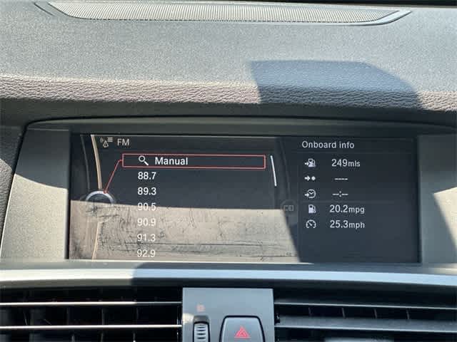 2011 BMW X3 xDrive28i 12