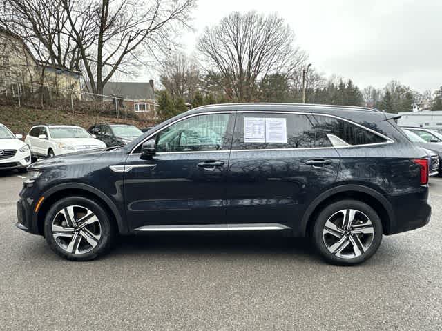 Thumbnail: 2023 Kia Sorento - 2