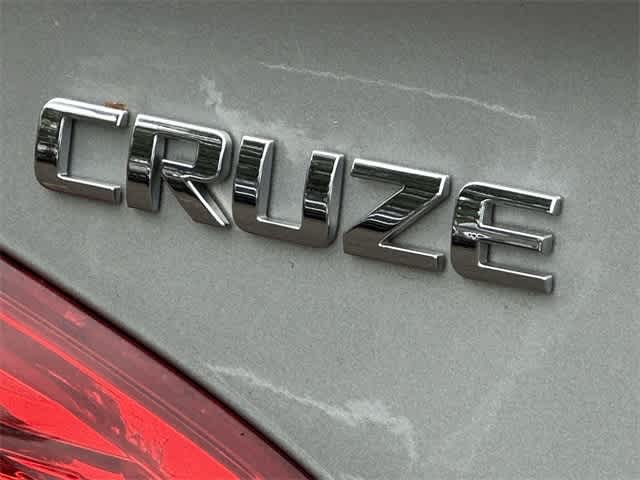 Thumbnail: 2017 Chevrolet Cruze - 24