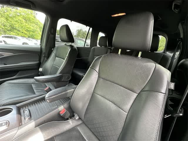 Thumbnail: 2020 Honda Passport - 16