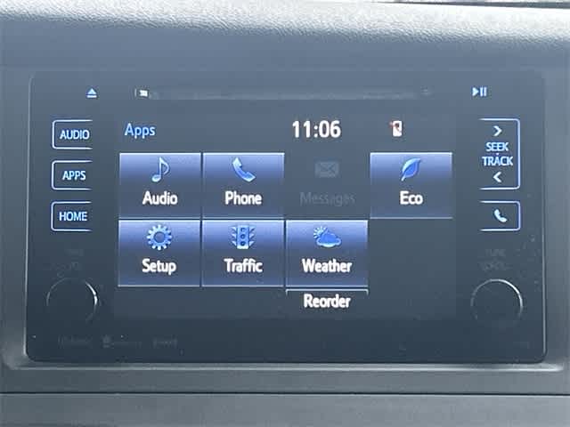 Thumbnail: 2017 Toyota Sienna - 12