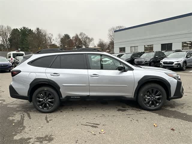 2025 Subaru Outback Onyx Edition photo 3