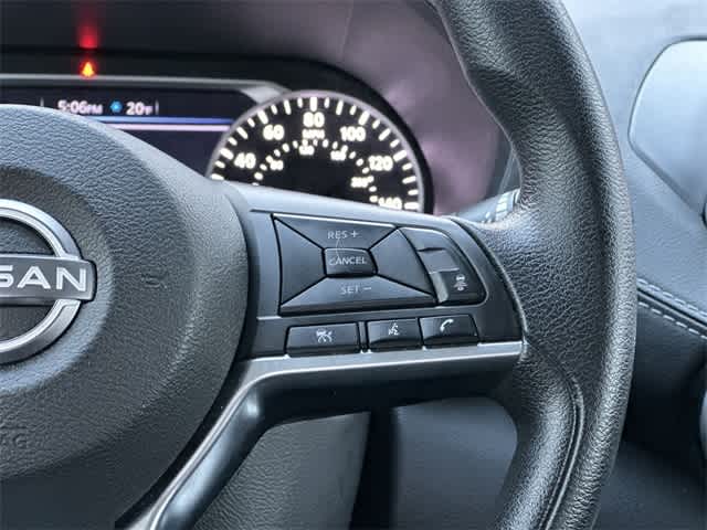 Thumbnail: 2024 Nissan Sentra - 9