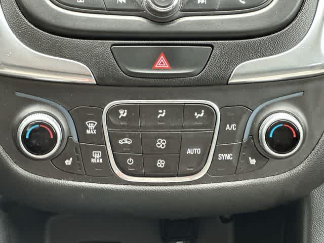 Thumbnail: 2018 Chevrolet Equinox - 14