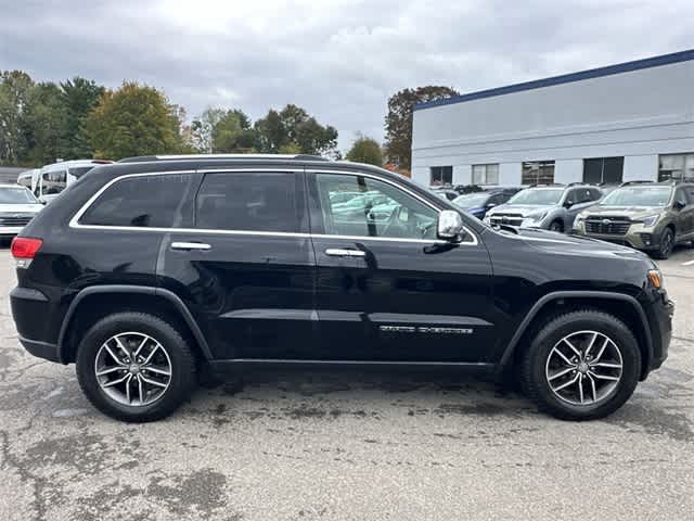 Thumbnail: 2018 Jeep Grand Cherokee - 3