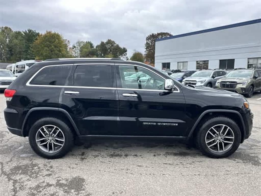 Used 2018 Jeep Grand Cherokee Limited 4x4 SUV