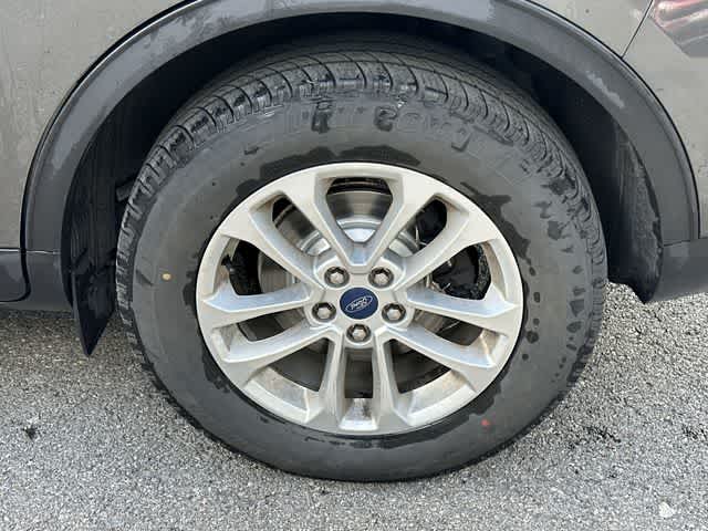 Thumbnail: 2020 Ford Escape - 5